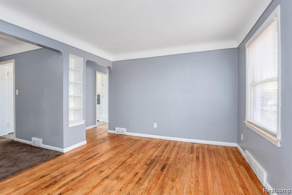 12651 Abington Avenue