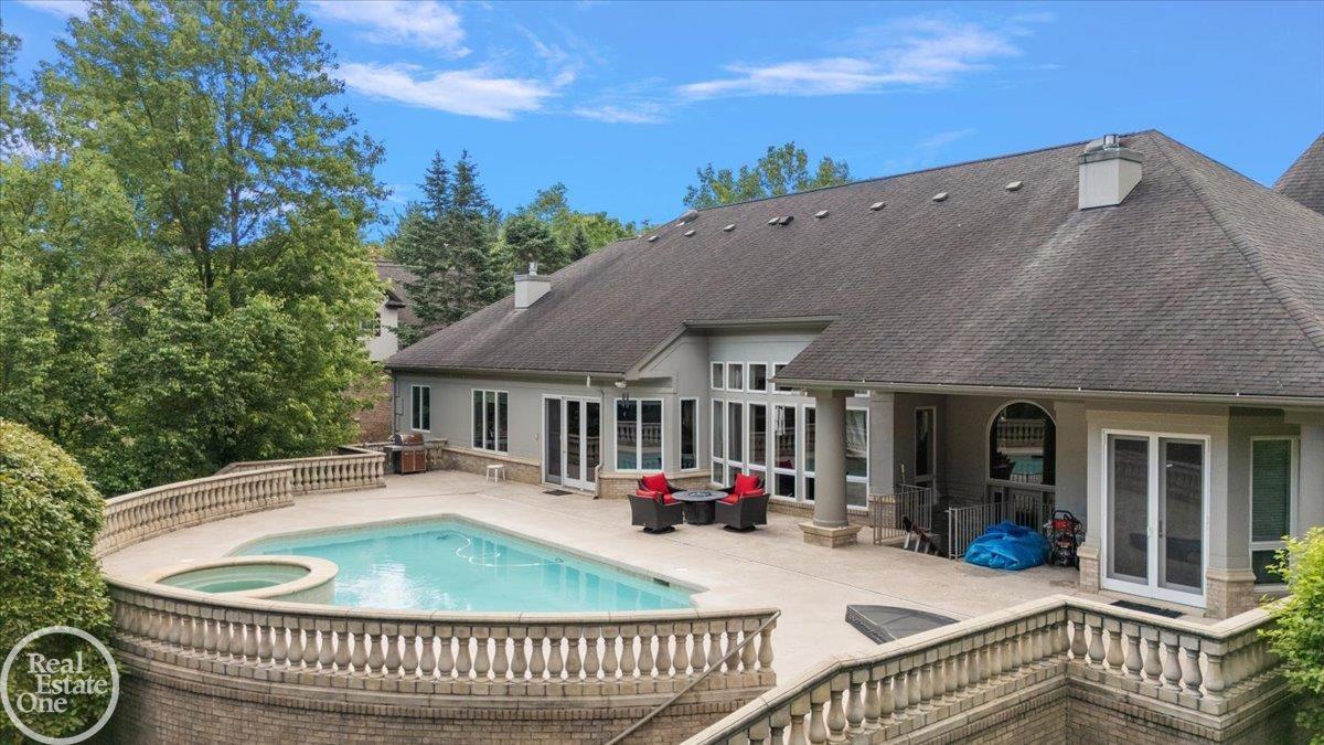 4575 Hidden Glen Circle
