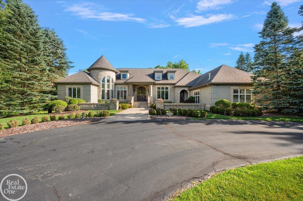 4575 Hidden Glen Circle
