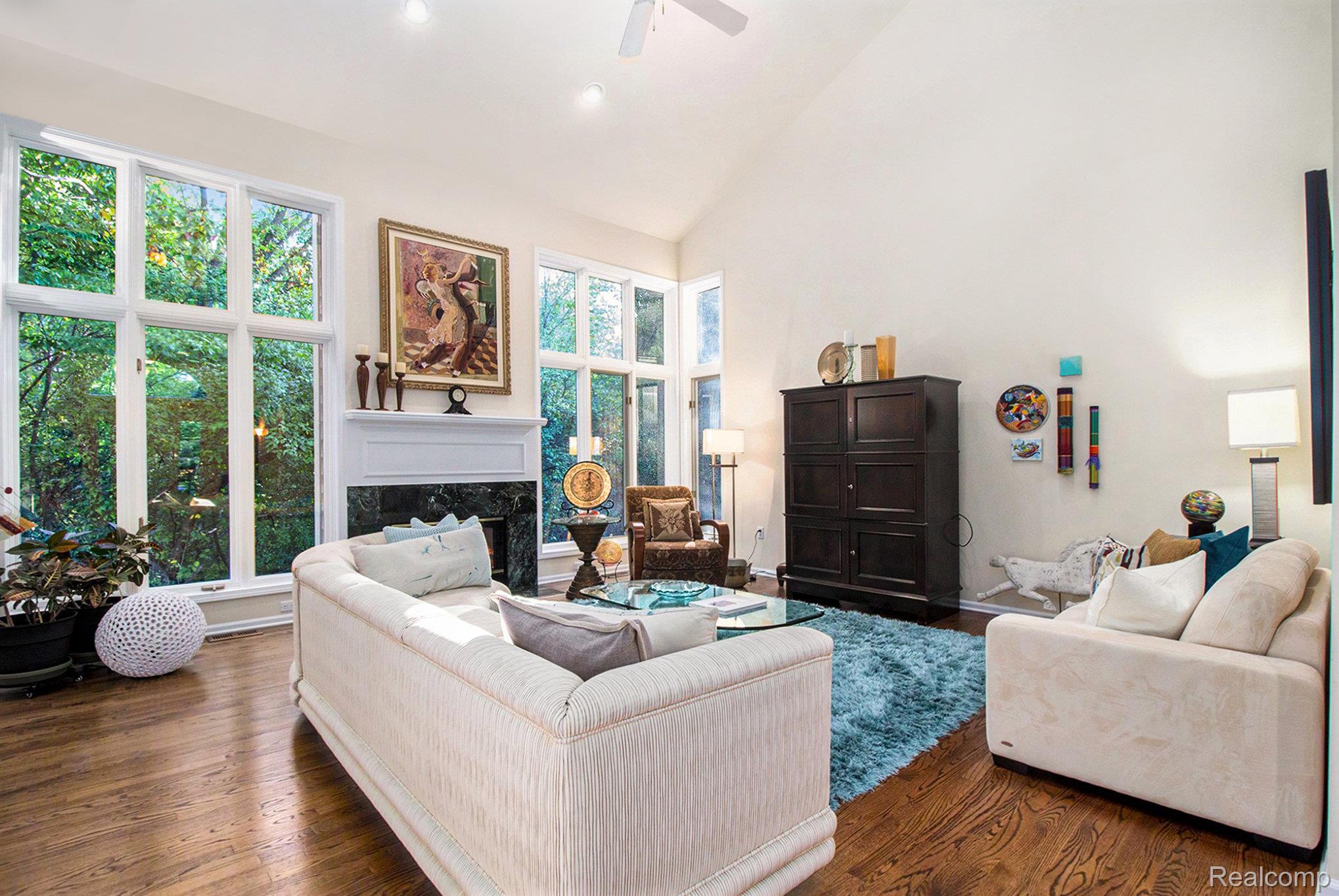 35609 Bradford Court