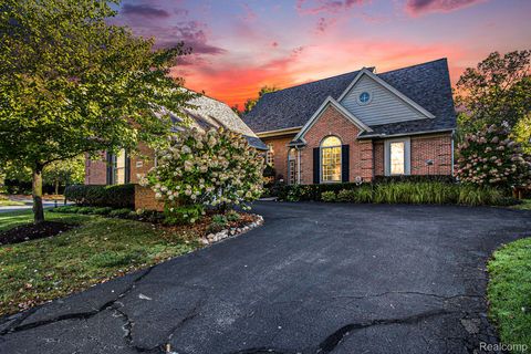 35609 Bradford Court Farmington Hills City MI 48331