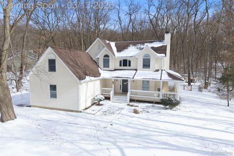 9417 Van Antwerp Road Hamburg Township MI 48116