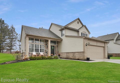 3593 Normandy Drive Oakland Charter Township MI 48306