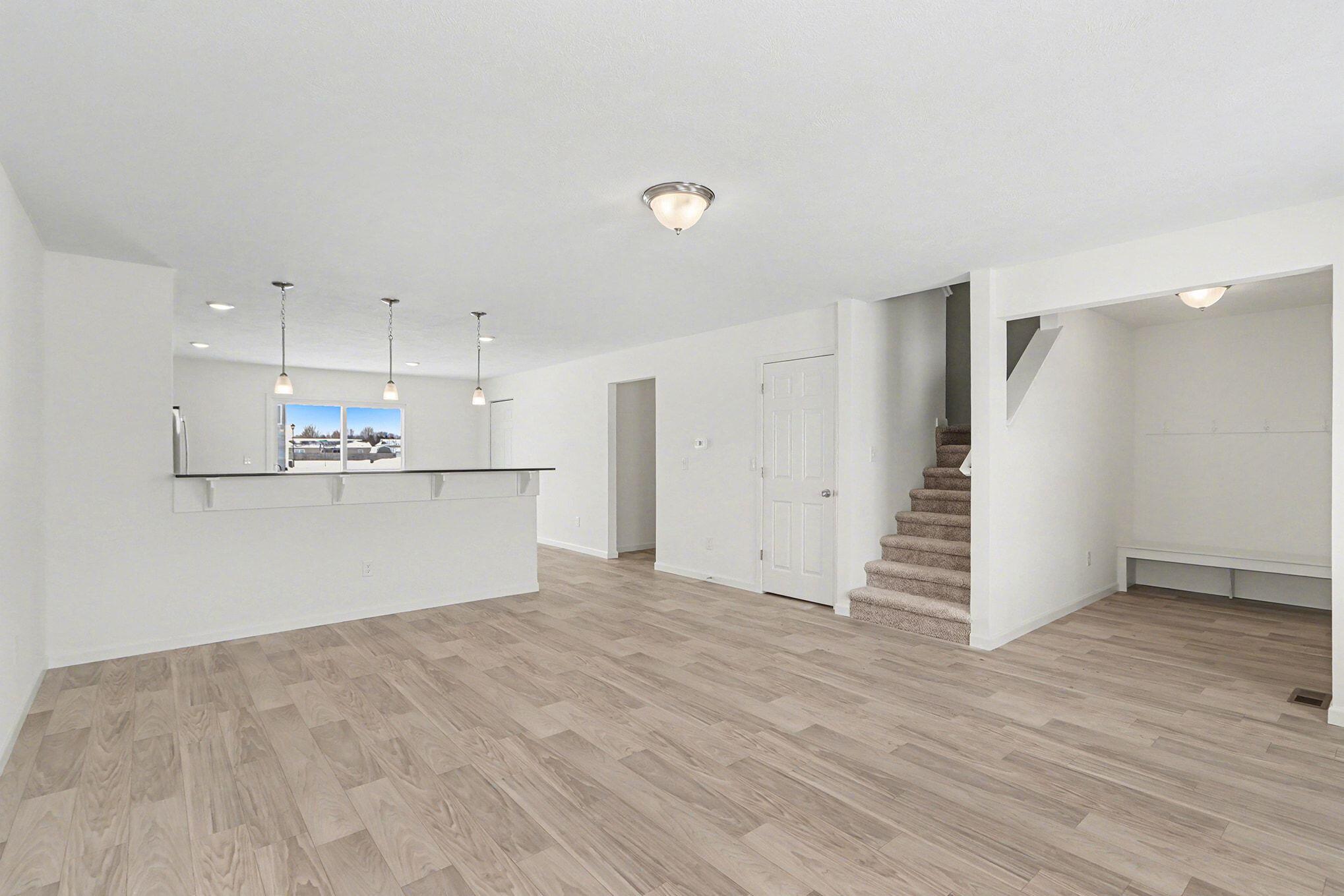 1037 Foxglove Avenue