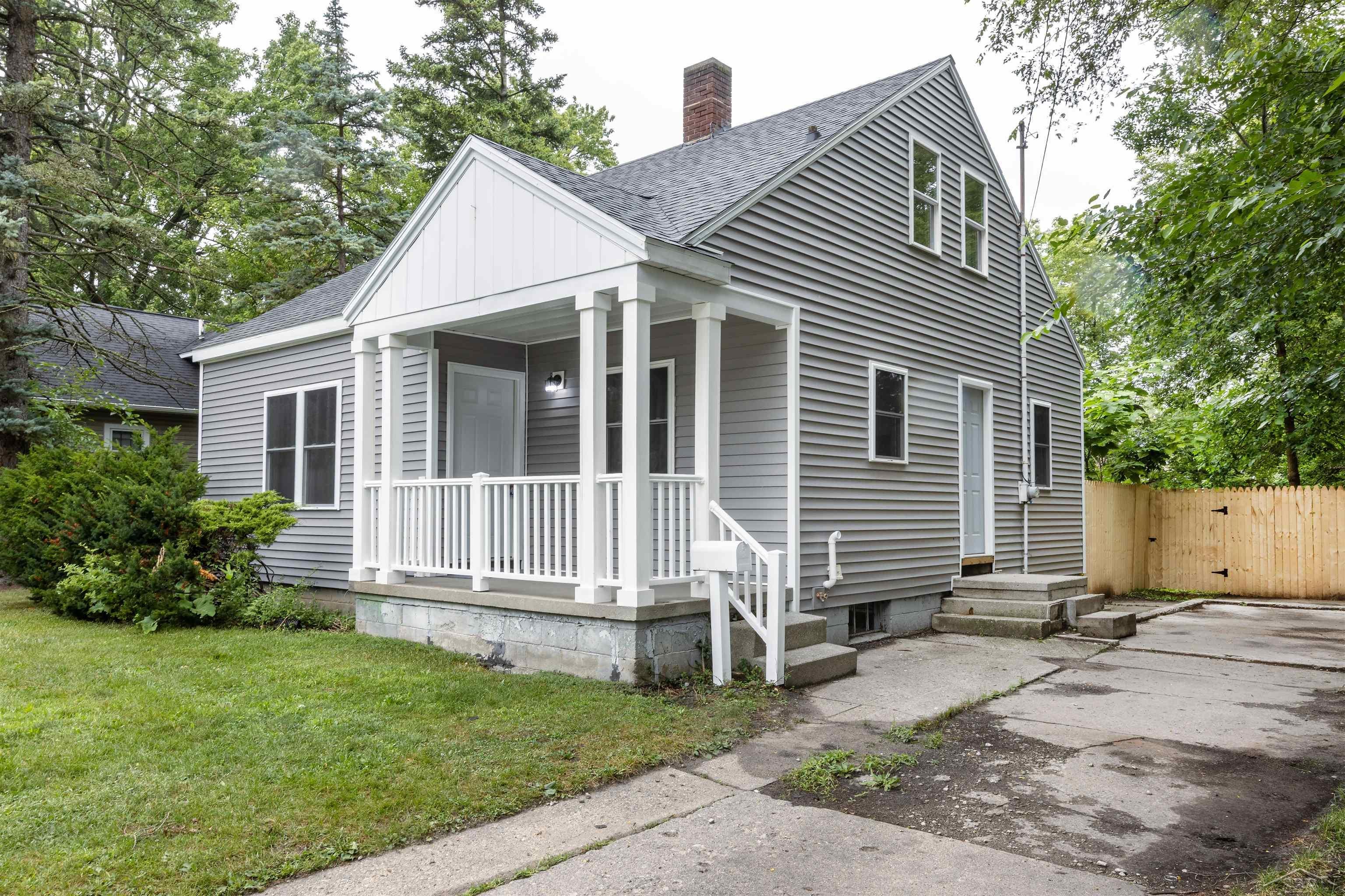 2116 Mackinaw Street