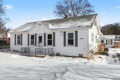 11637 Algonquin Drive Hamburg Township MI 48169