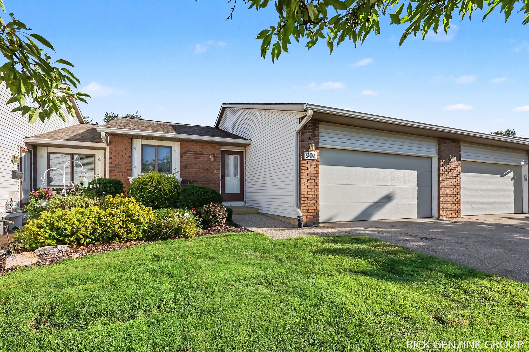 901 Creekridge Drive