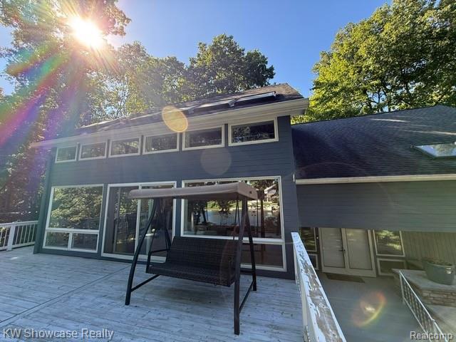 10695 Oxbow Lakeshore Drive