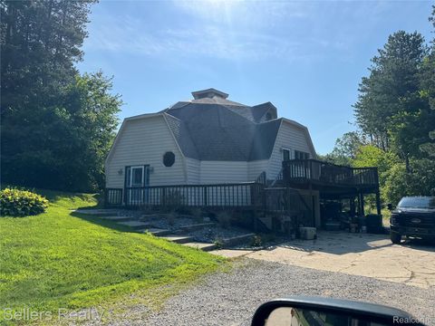 5346 N Oak Road Davison City MI 48423