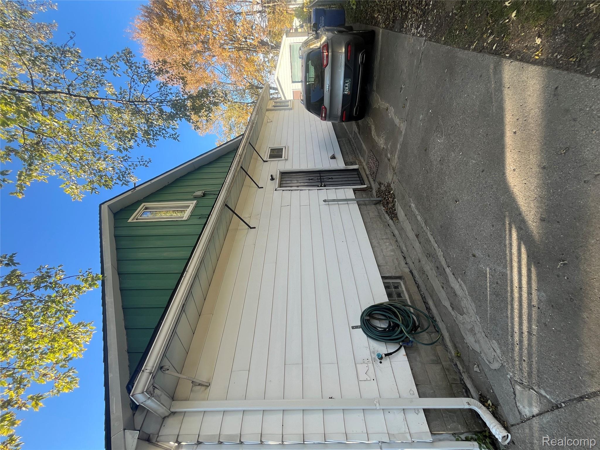 8647 Chalmers Avenue