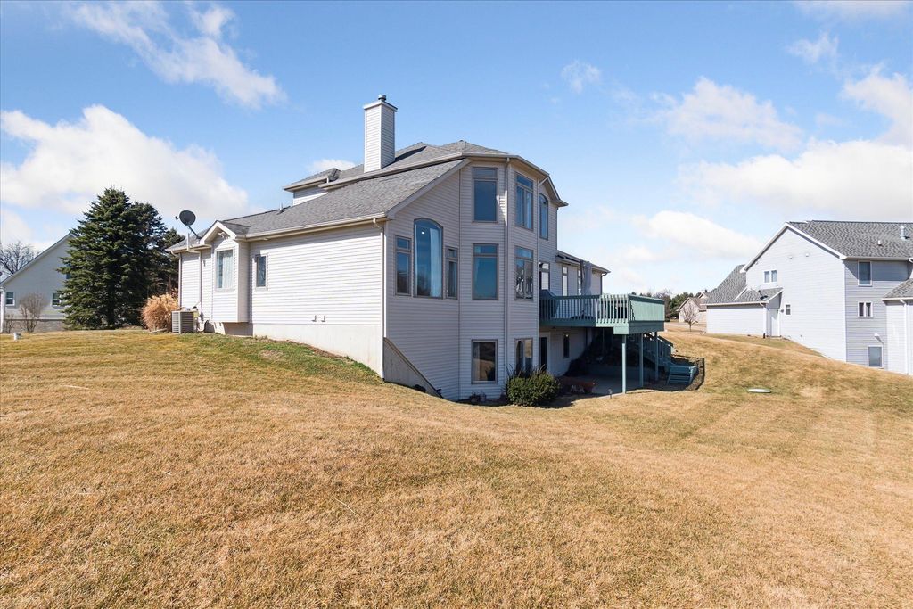 listing image 49