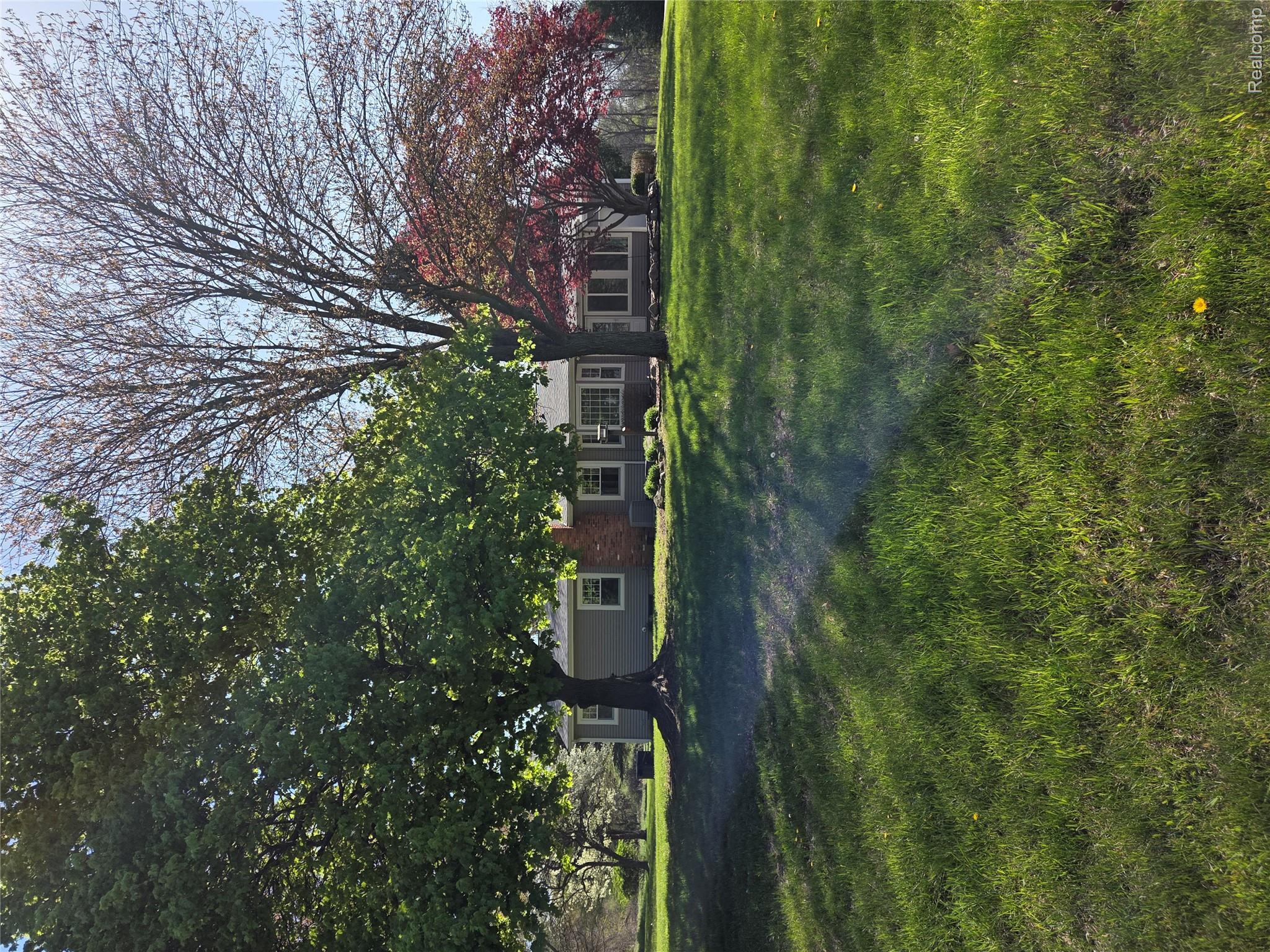 4305 N Hickory Ridge Road