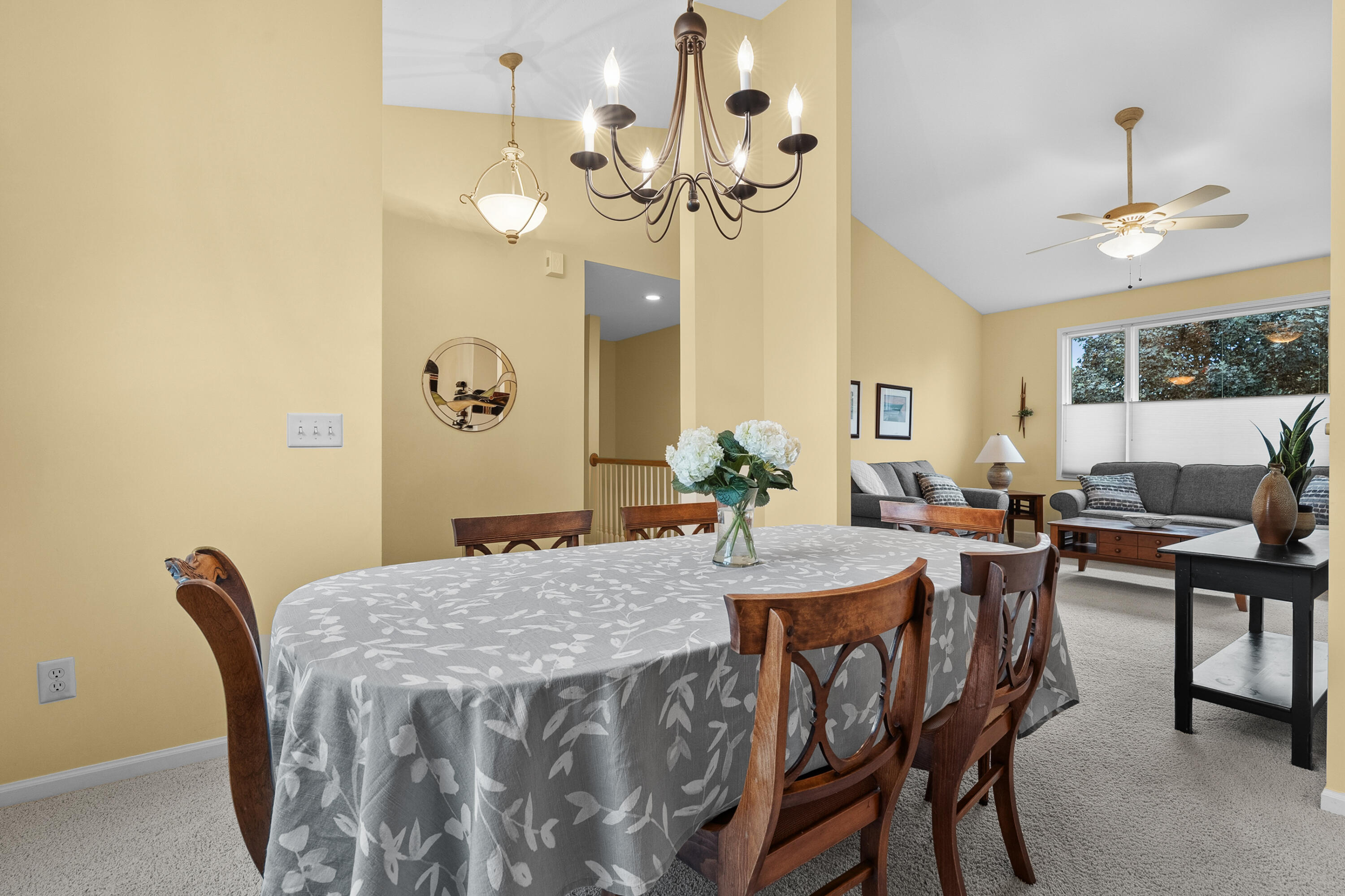 11816 Starlet Street