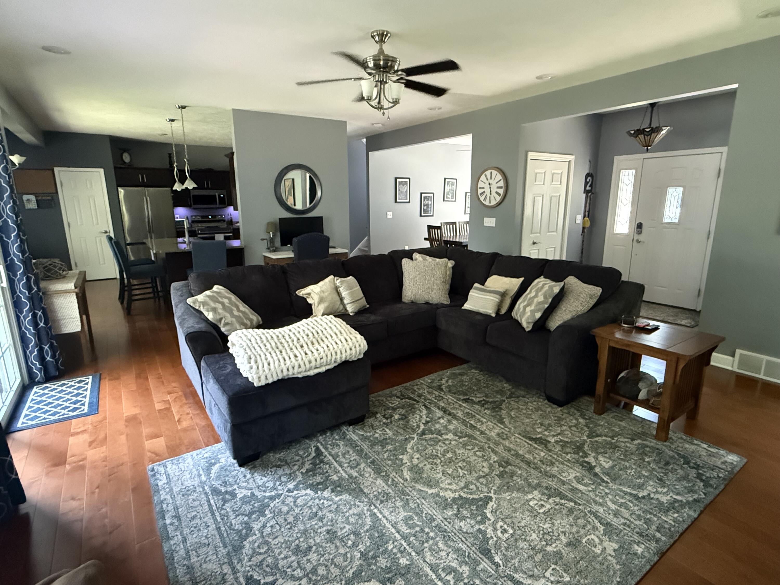 155 Hickory Hills
