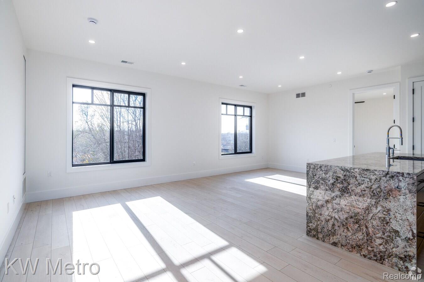 120 E Liberty Street 203