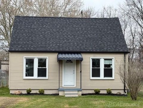 22437 13 Mile Street St Clair Shores City MI 48082