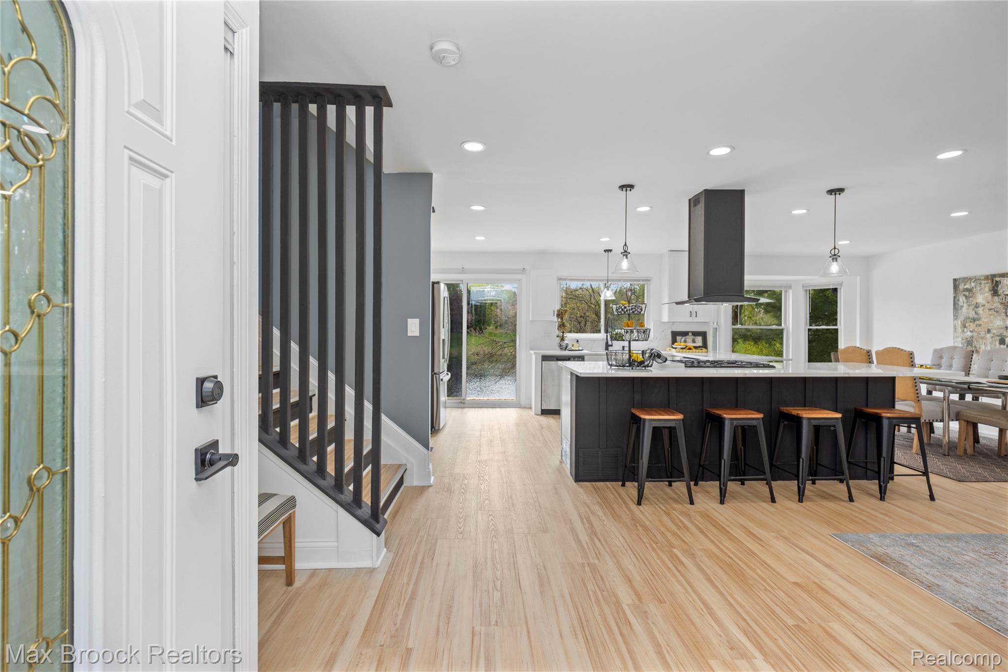 34904 Bunker Hill Drive