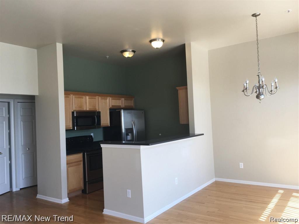 39854 Rockcrest Circle