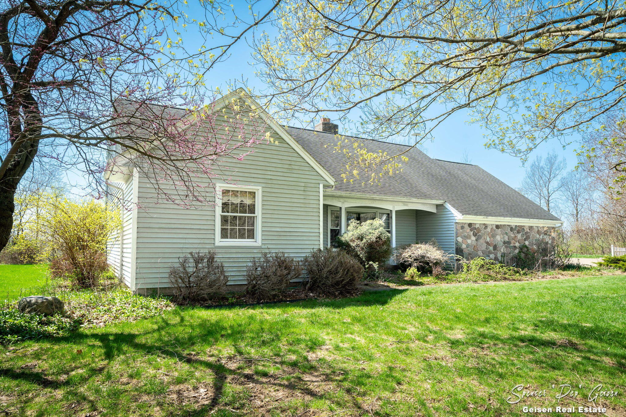 6671 Centerline Road