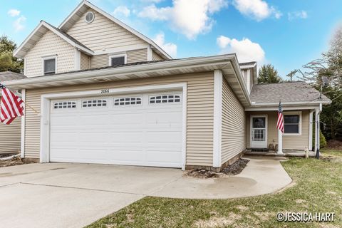 2066 Conservation Trail Lowell City MI 49331