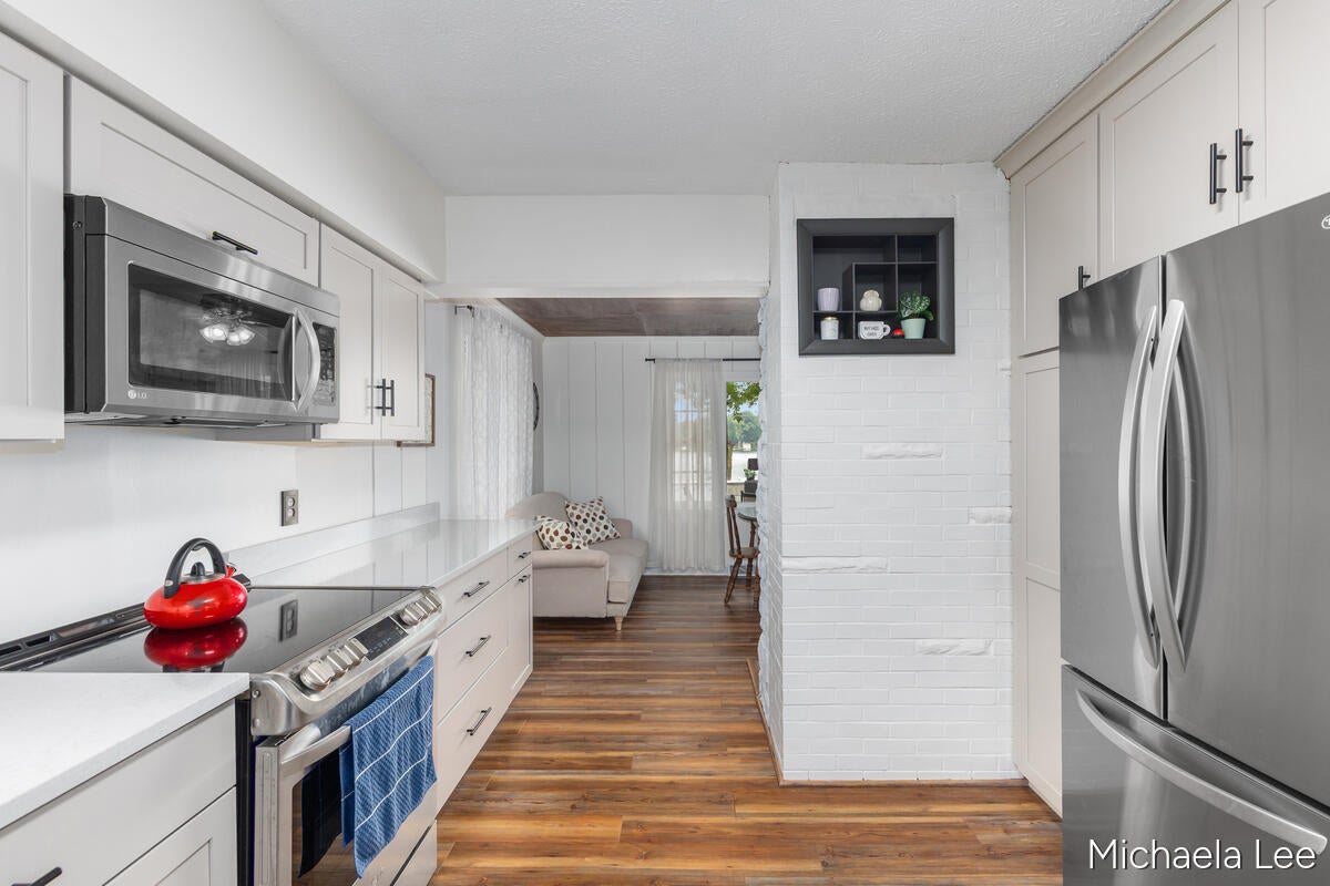 46514 Meadow Lane