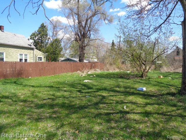 11808 SAINT LOUIS Street