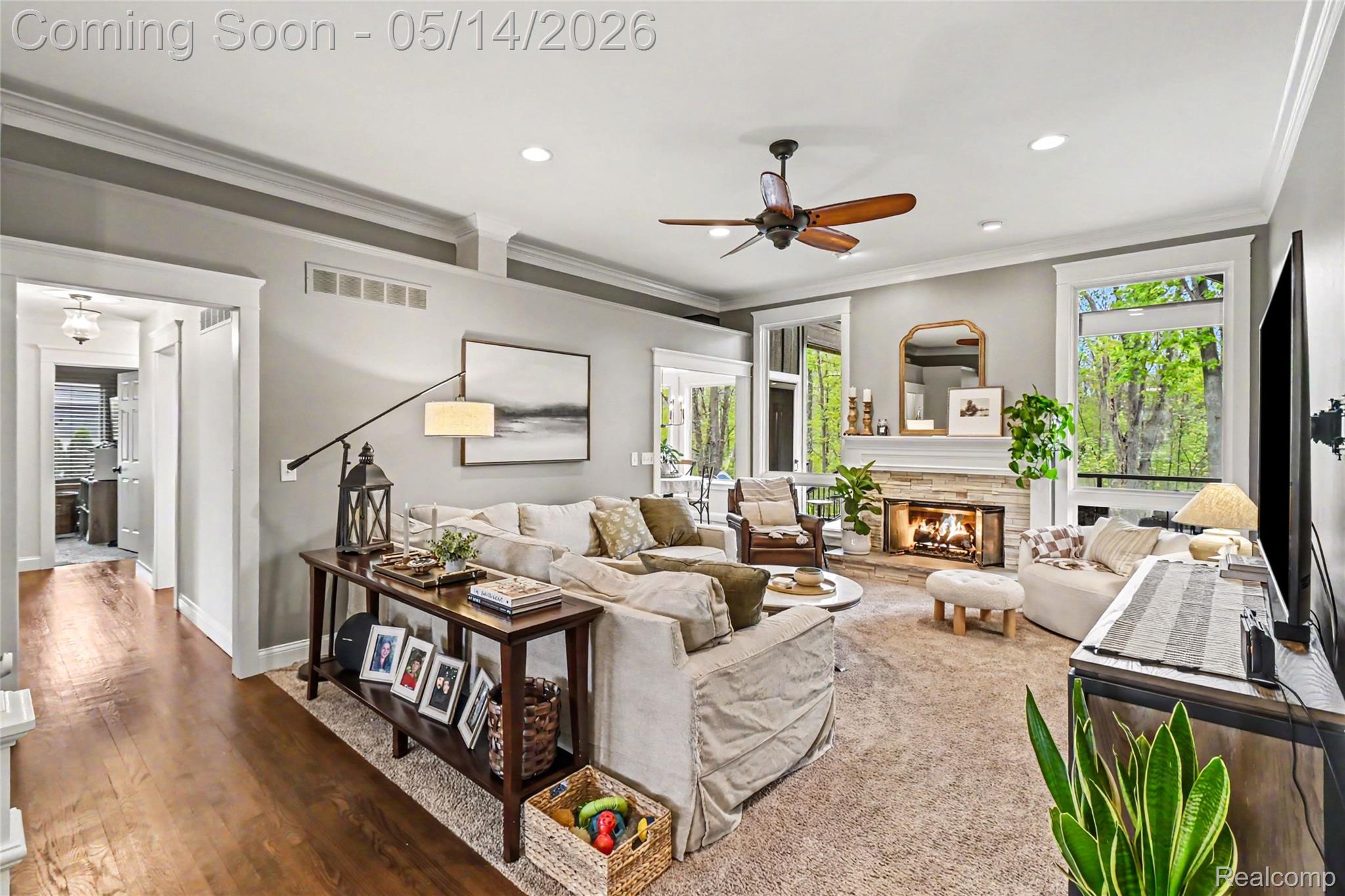 1263 Victoria Lane