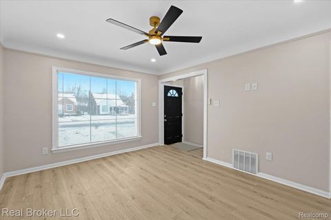 Tiny photo for 20309 Gilchrist Street, Detroit City, MI 48235 (MLS # 20251059819)