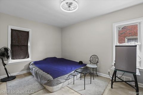 Tiny photo for 20309 Gilchrist Street, Detroit City, MI 48235 (MLS # 20251059819)