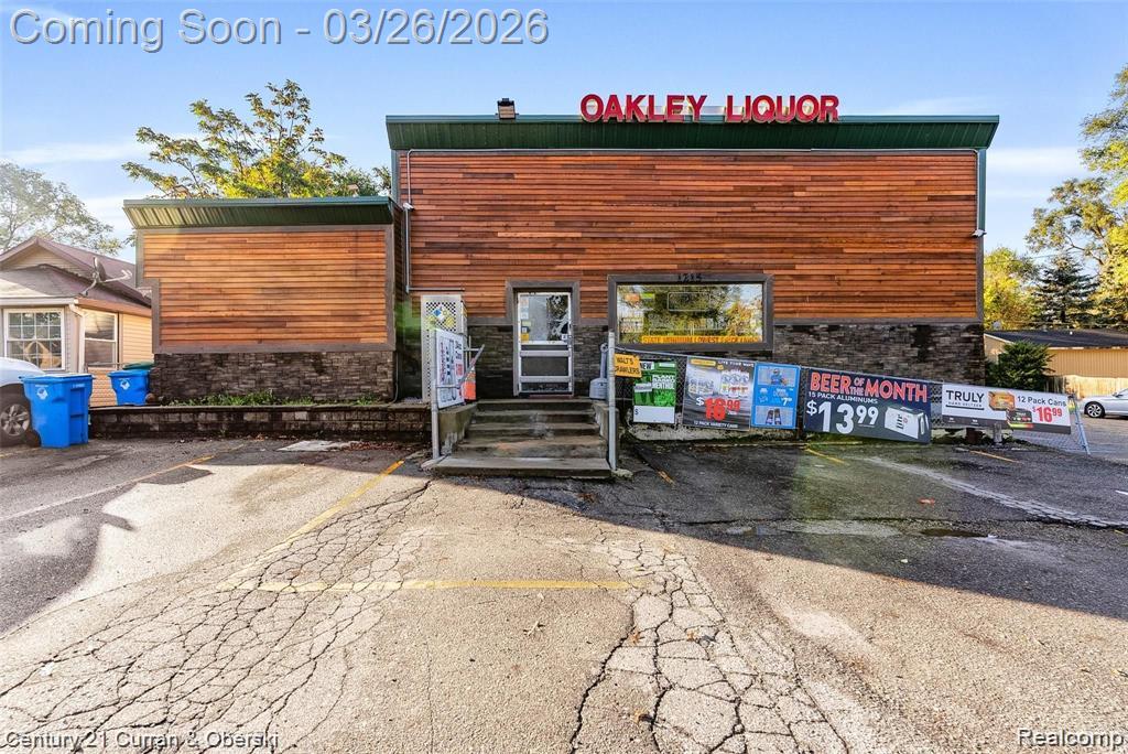 1215 W Oakley Park Road