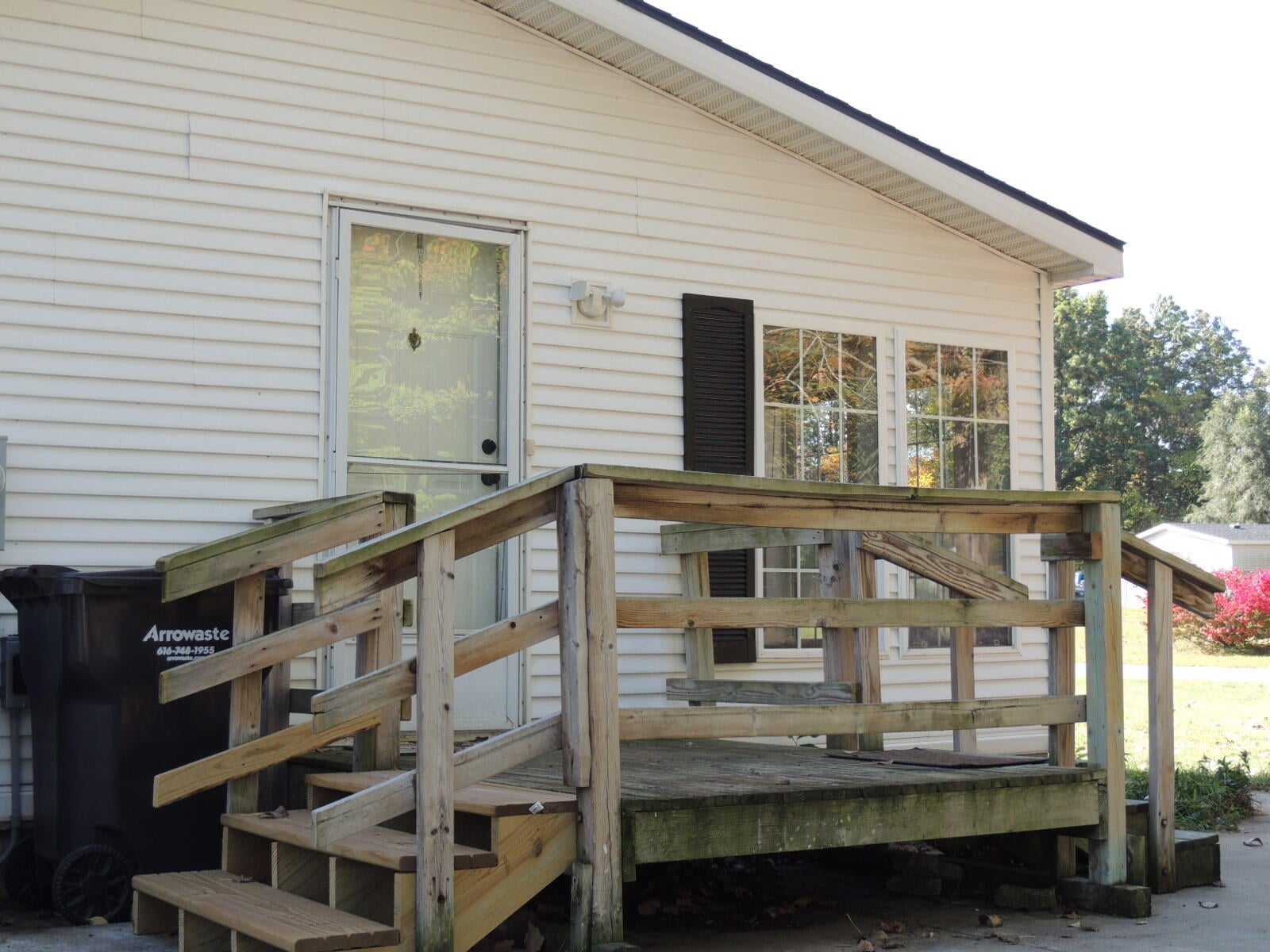 2507 Beach Court