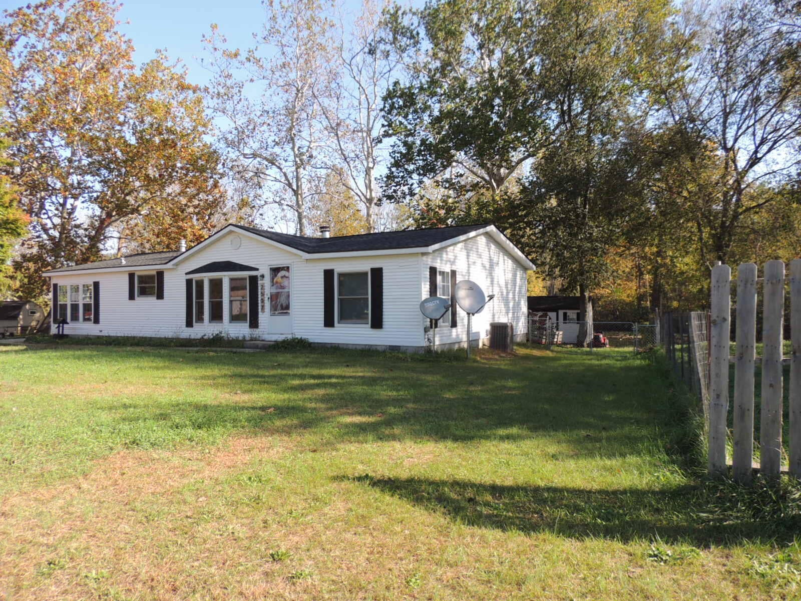 2507 Beach Court