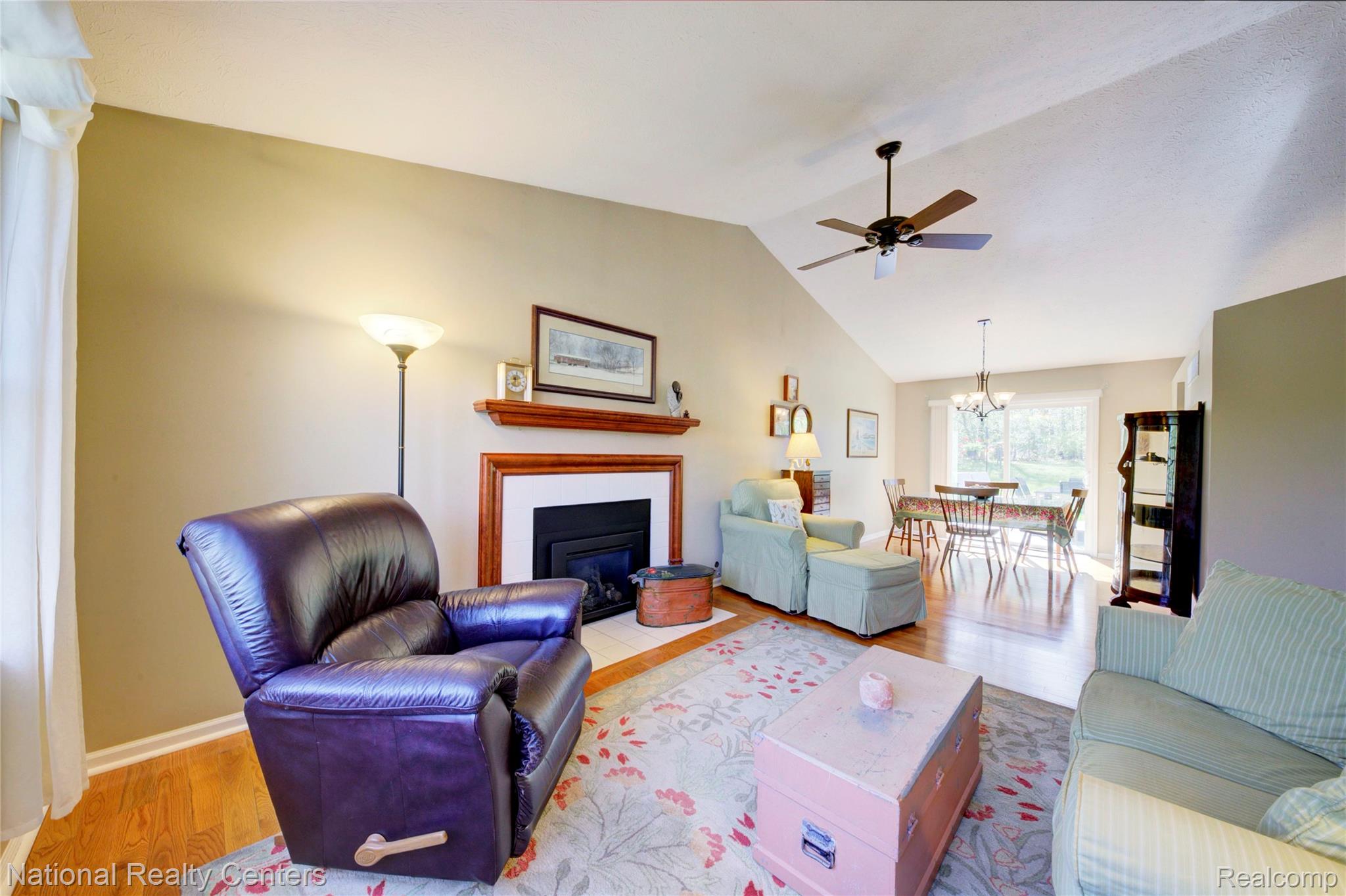 343 Cobblestone Court