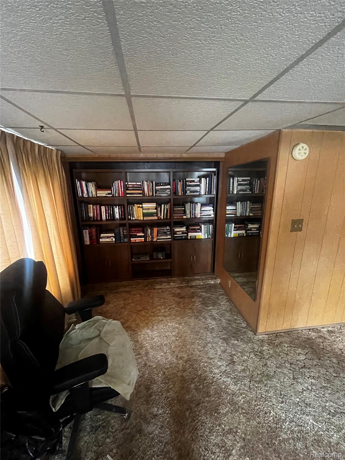 206 Bernstadt Street