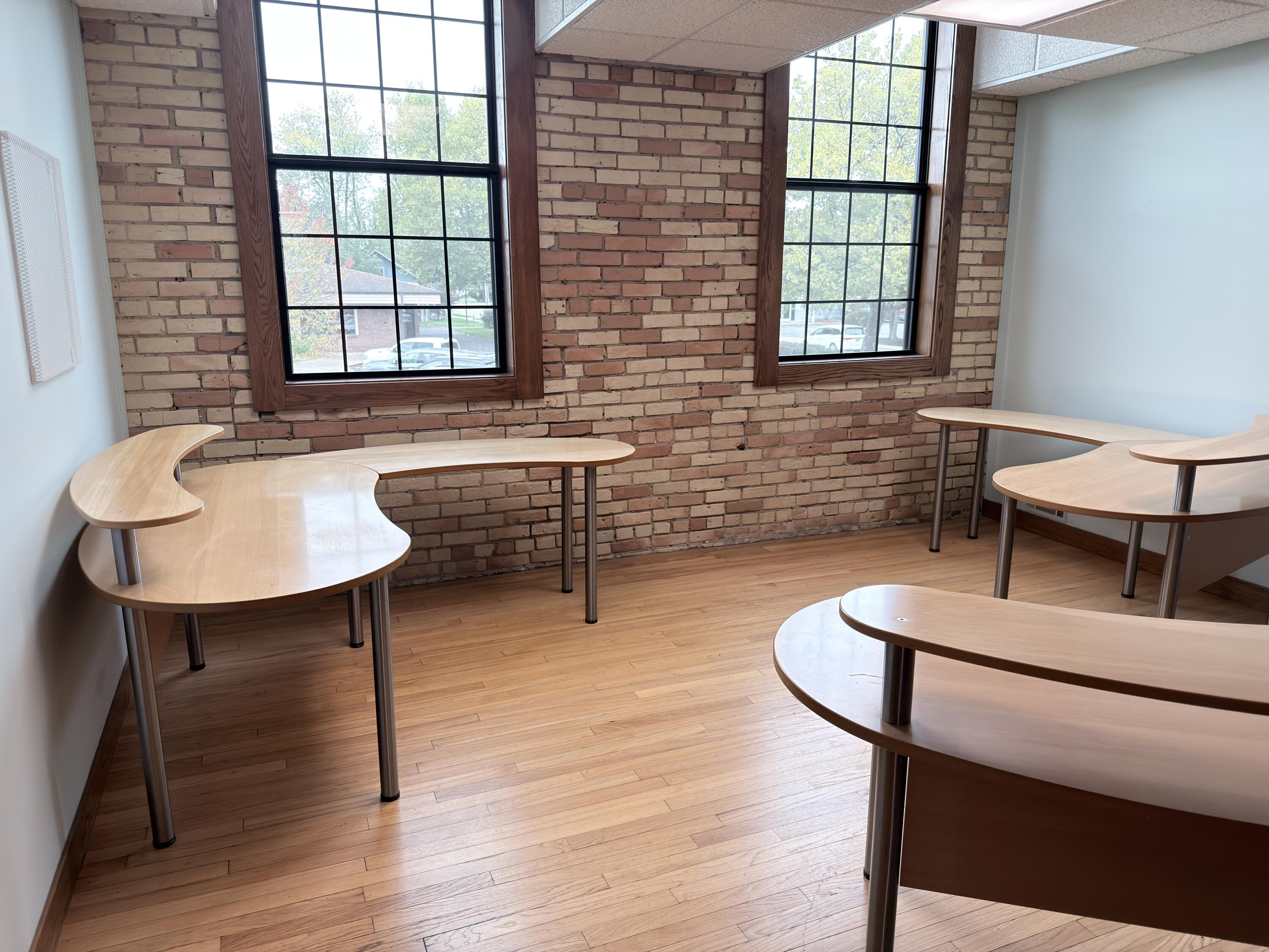 160 W Washington Avenue C