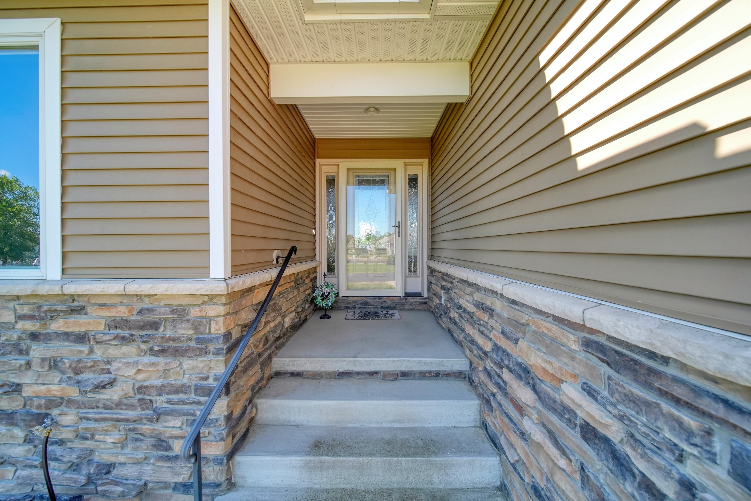 7602 Stonehedge Drive