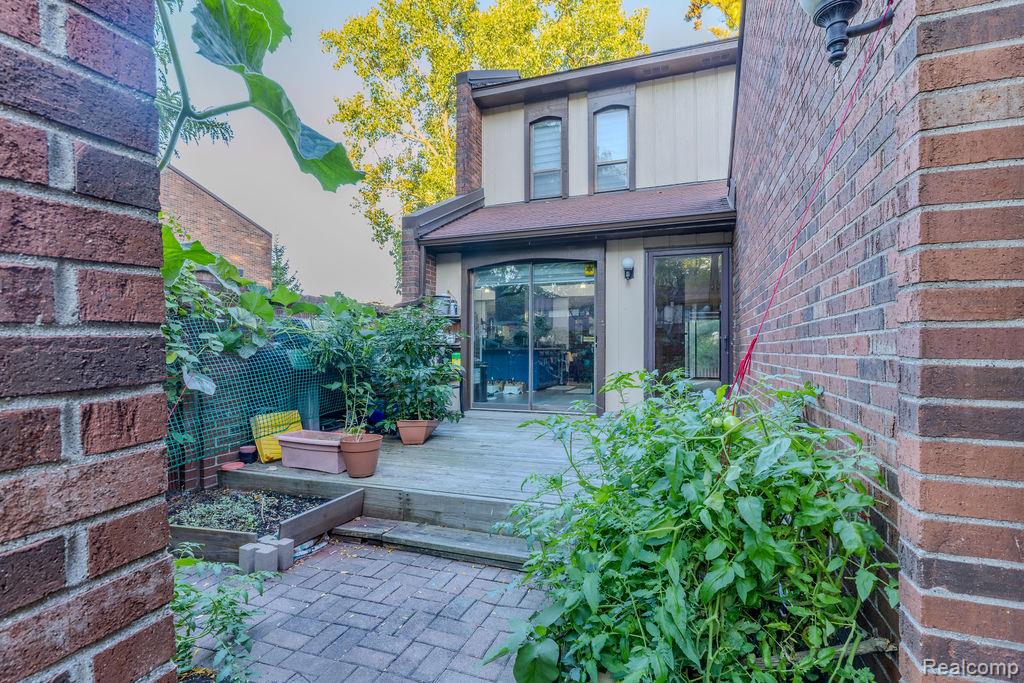 1105 Kirts Boulevard A