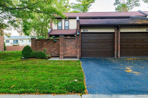 1105 Kirts Boulevard A Troy City MI 48084
