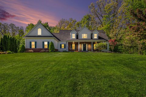 2705 Black Eagle Ridge Marion Township MI 48843