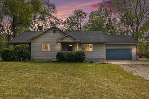 1270 Bowers Road Lapeer Township MI 48446