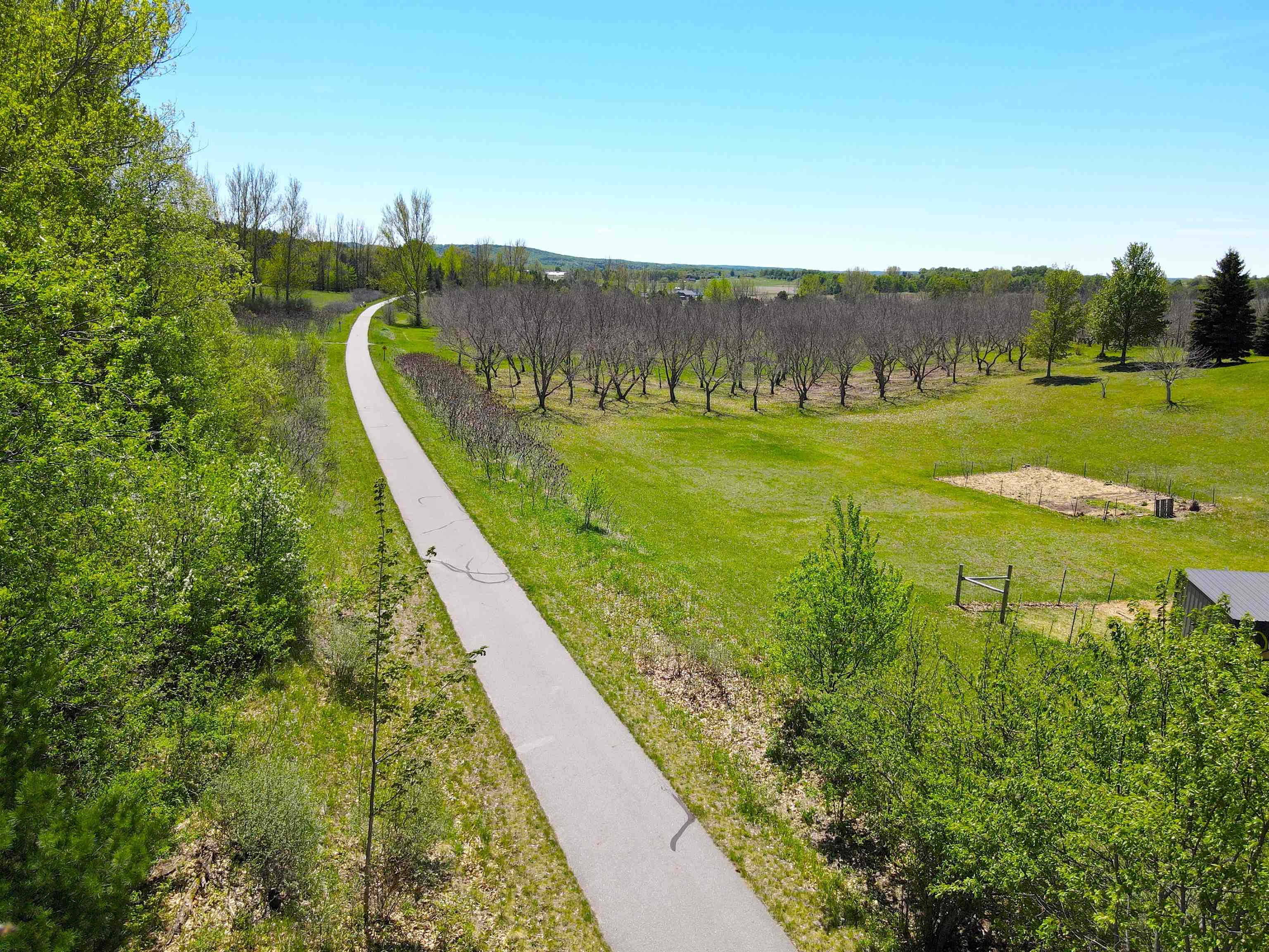 7825 S Lake Leelanau Drive