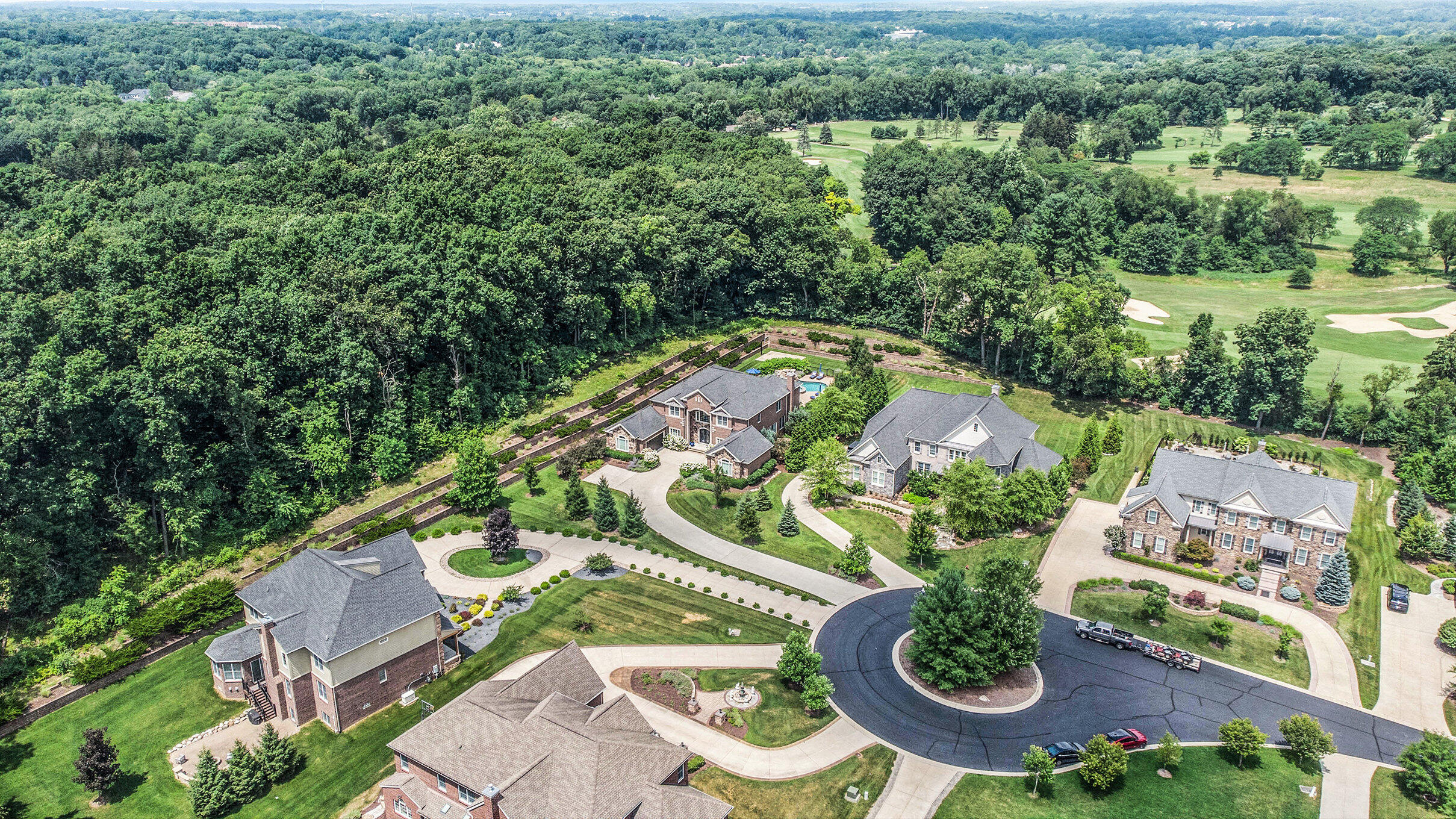 2482 Highland Drive