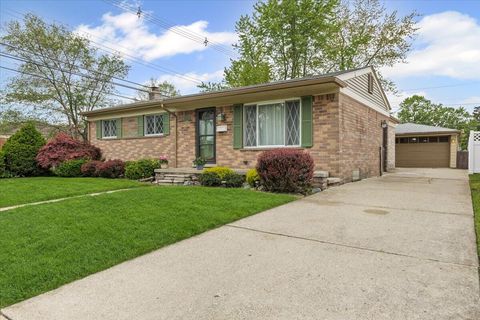 28423 Patricia Avenue Warren City Macomb MI 48092