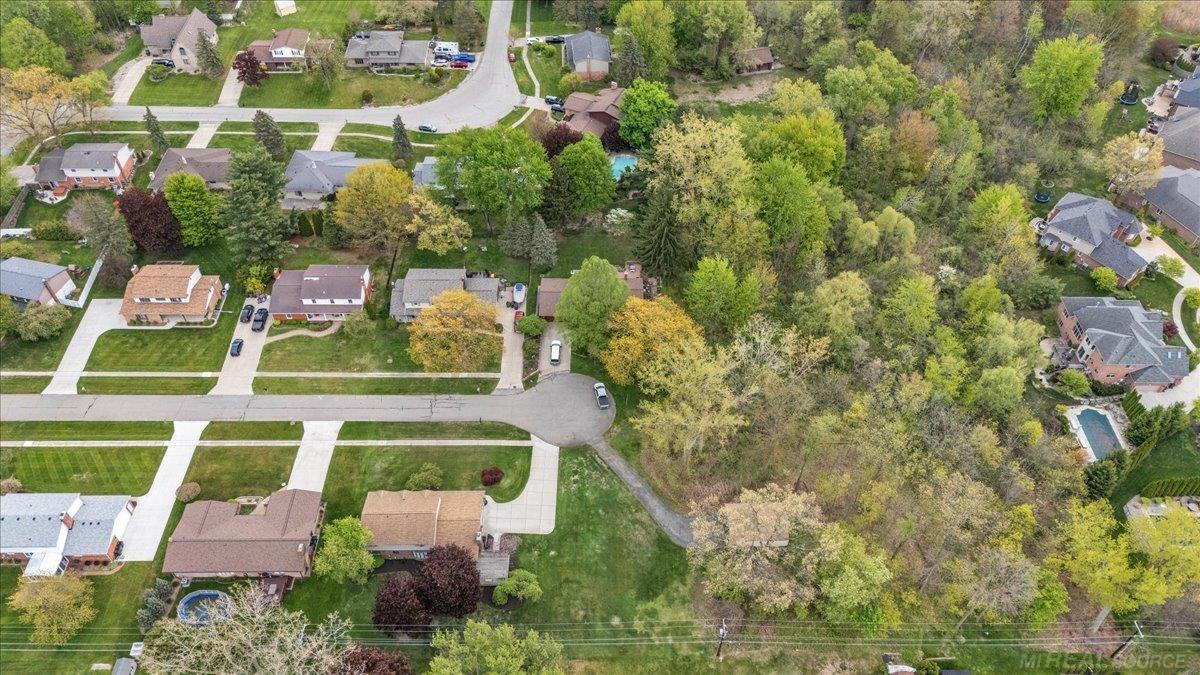 55767 Sandy-Vacant Lane