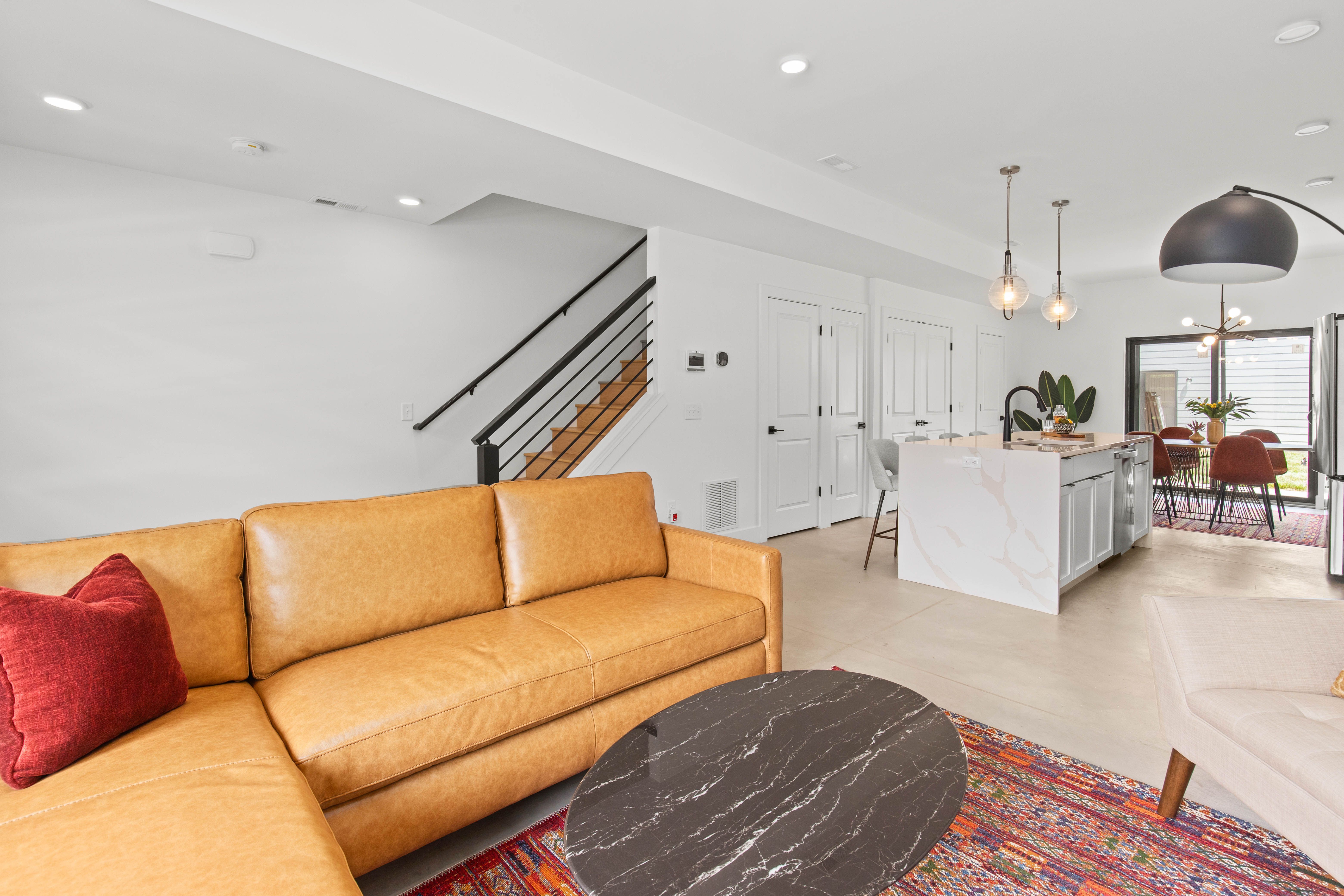 DetroitCity_Wayne, Michigan 48206, United States, 2 Bedrooms Bedrooms, ,3 BathroomsBathrooms,Residential,Pending,103769