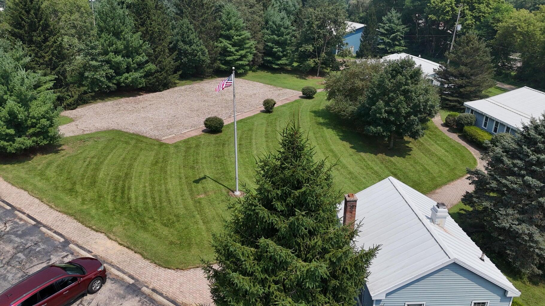 600 S Lincoln Street