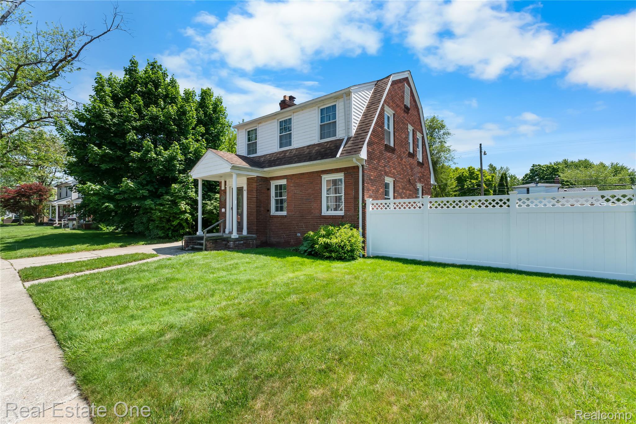 433 Kings Highway