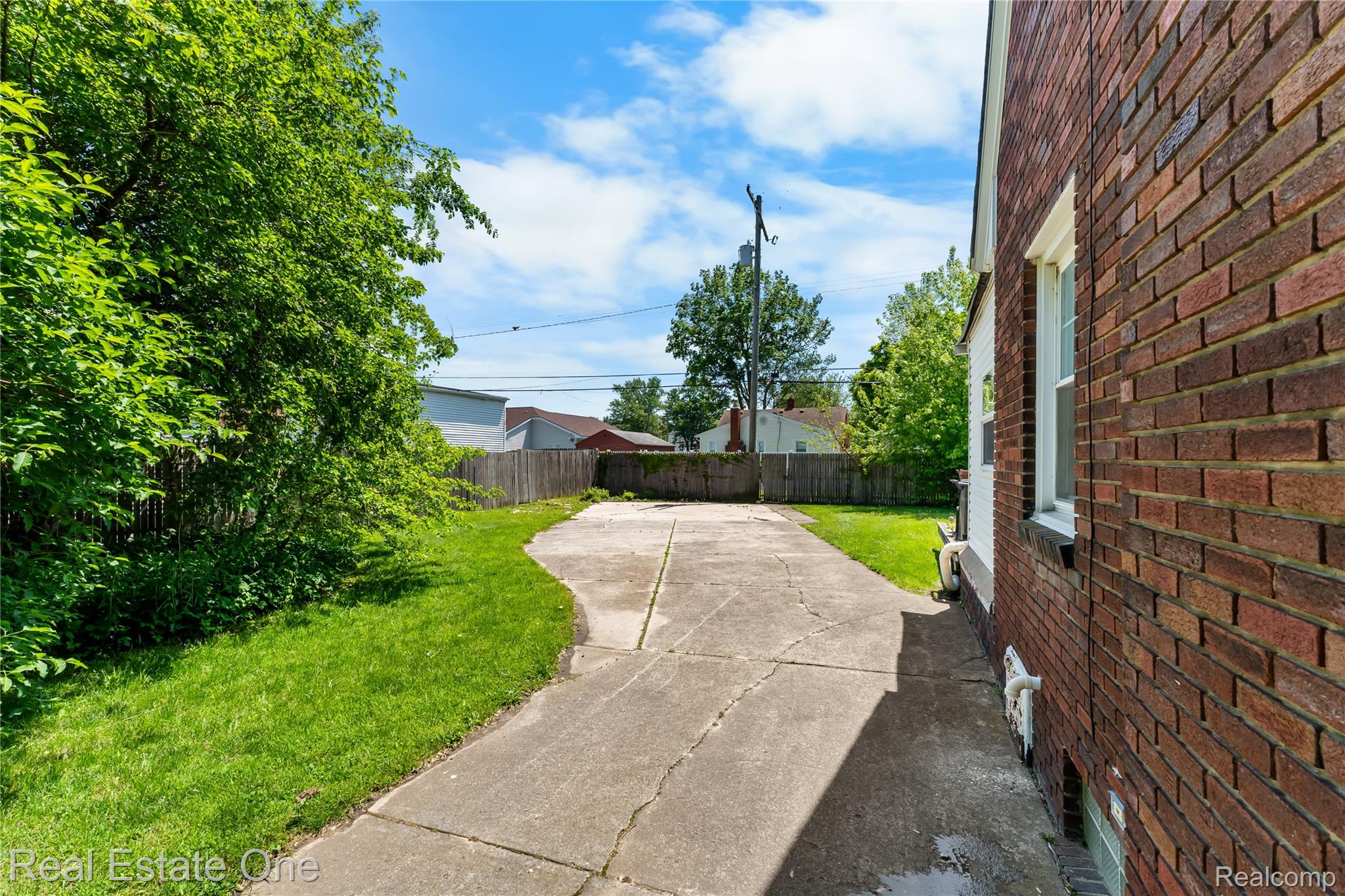 433 Kings Highway