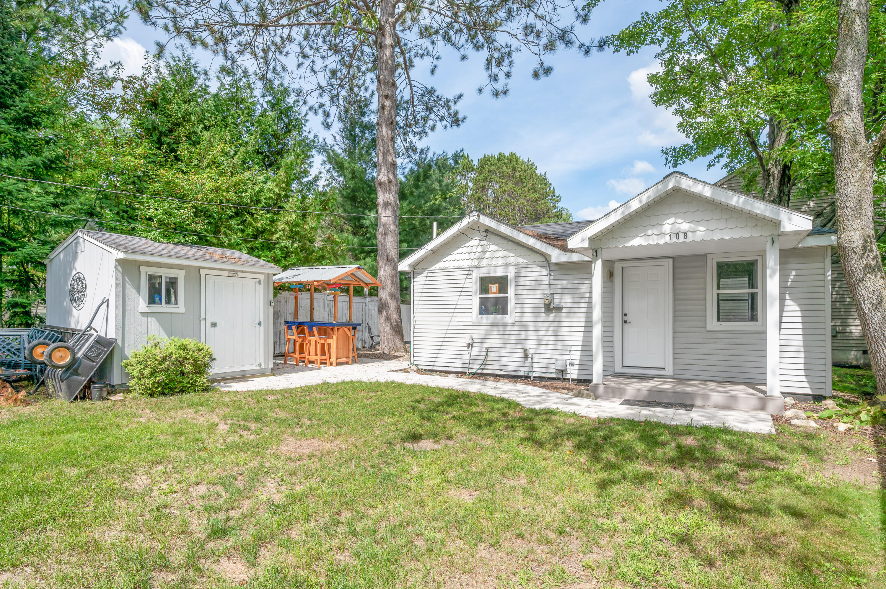 108 Henderson Place