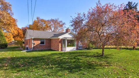 Tiny photo for 2507 Kipling Drive, Saginaw City, MI 48602 (MLS # 61050193477)